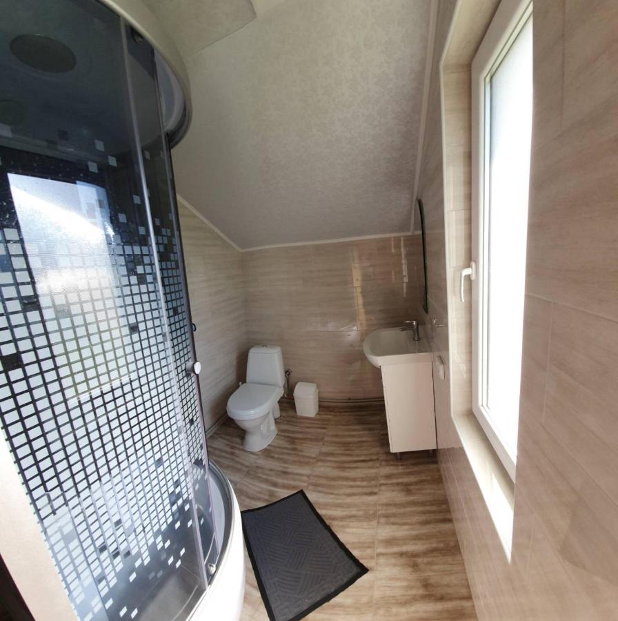 Гірська Роса Appartement Verkhniy Yasenov Buitenkant foto