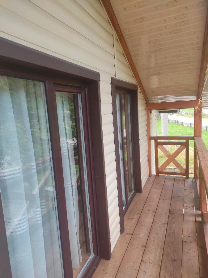 Гірська Роса Appartement Verkhniy Yasenov Buitenkant foto