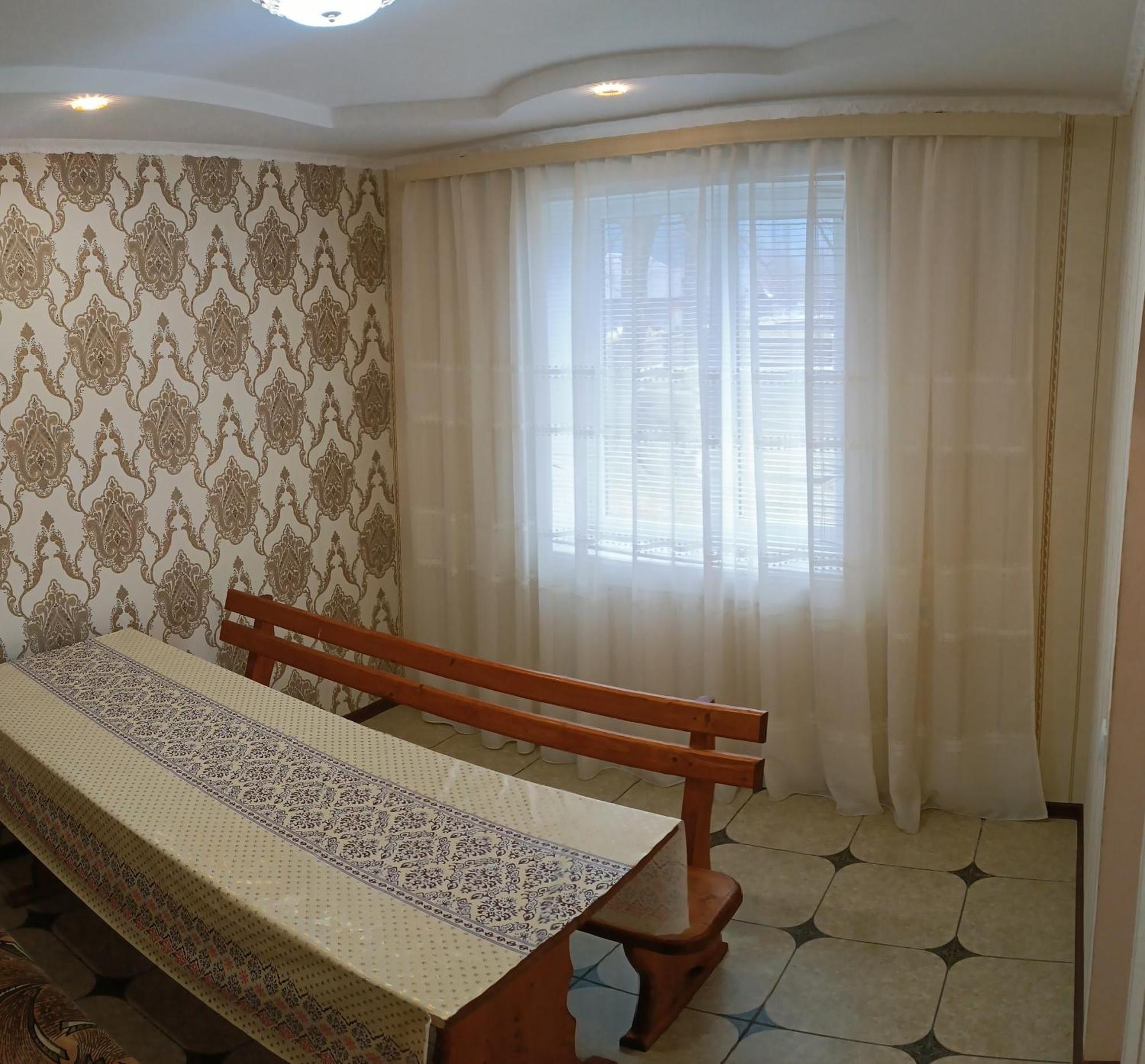 Гірська Роса Appartement Verkhniy Yasenov Buitenkant foto