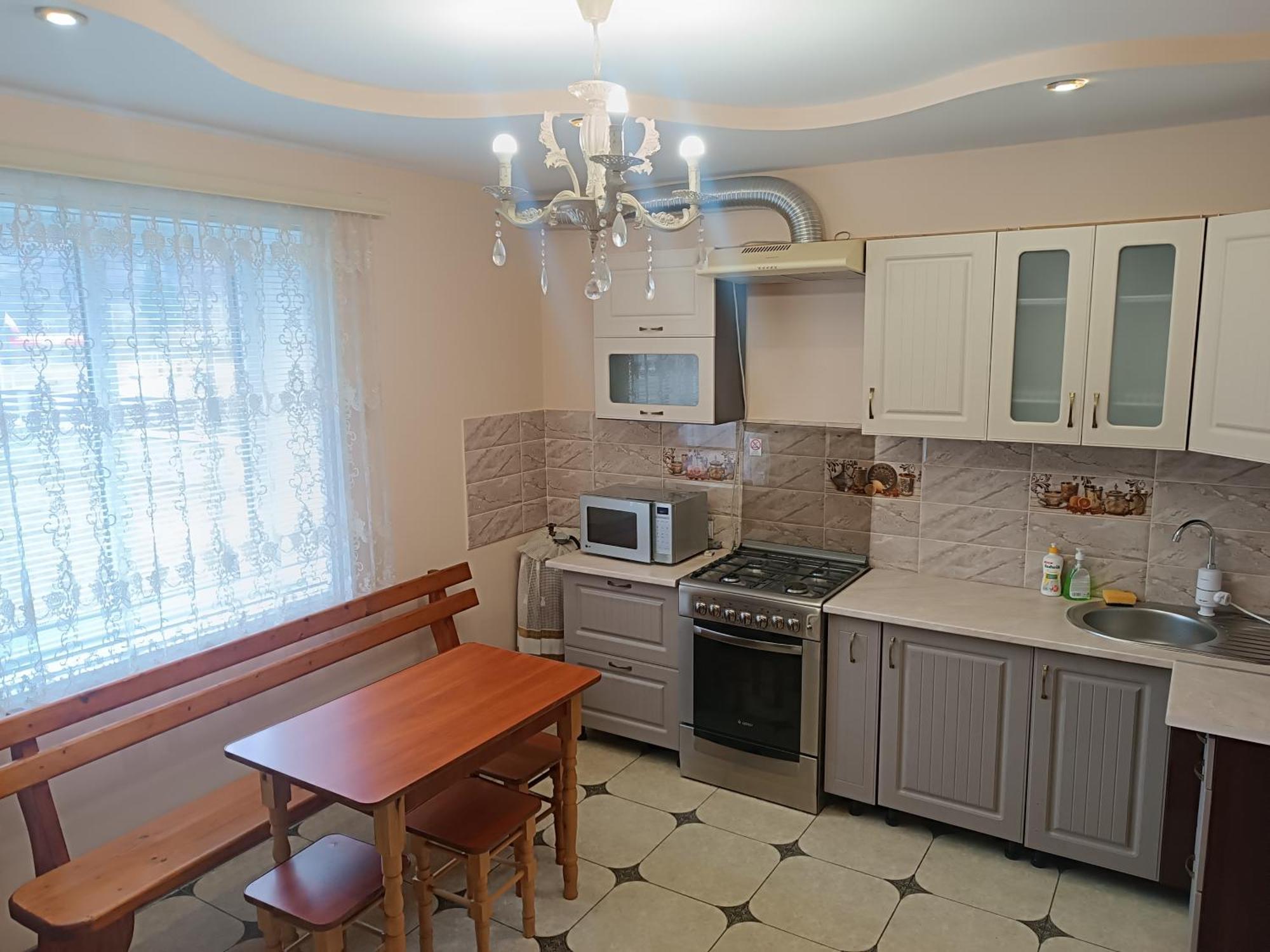 Гірська Роса Appartement Verkhniy Yasenov Buitenkant foto